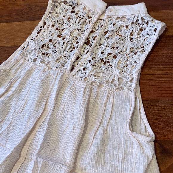 Top - Picture 3 of 3